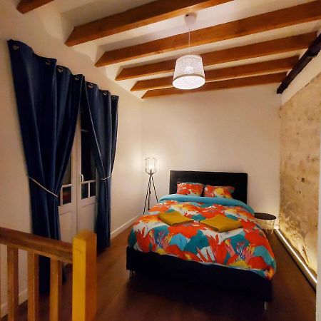 Naveil La Montrieuse, Chambre Individuelle Avec Sauna Et Baignoire Spa מראה חיצוני תמונה
